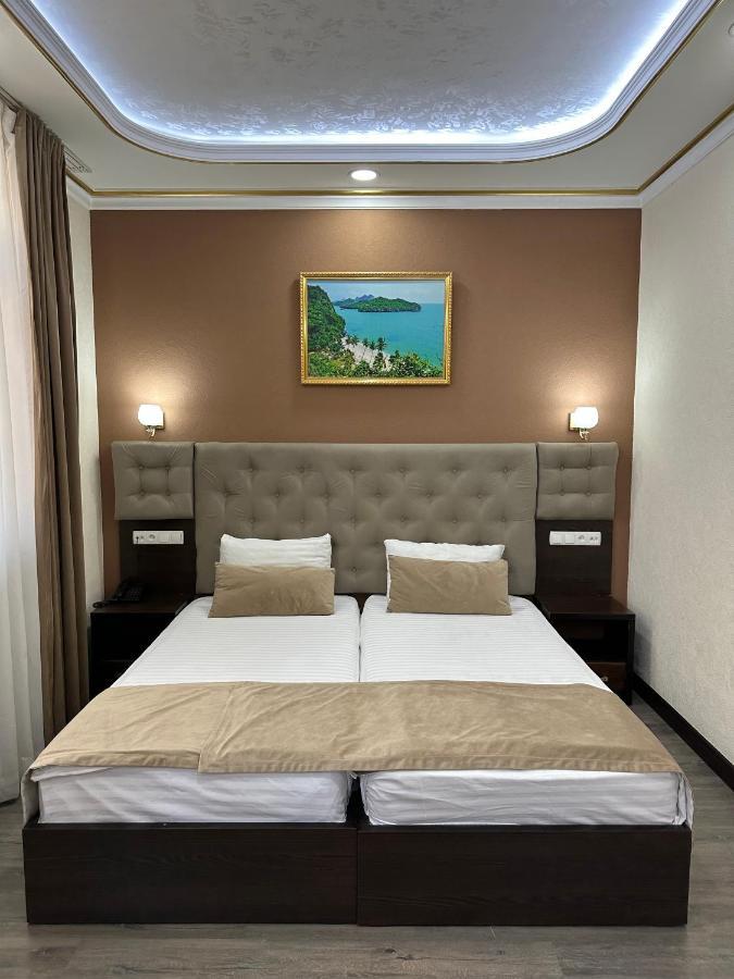 Hotel Grand ART Taschkent Exterior foto