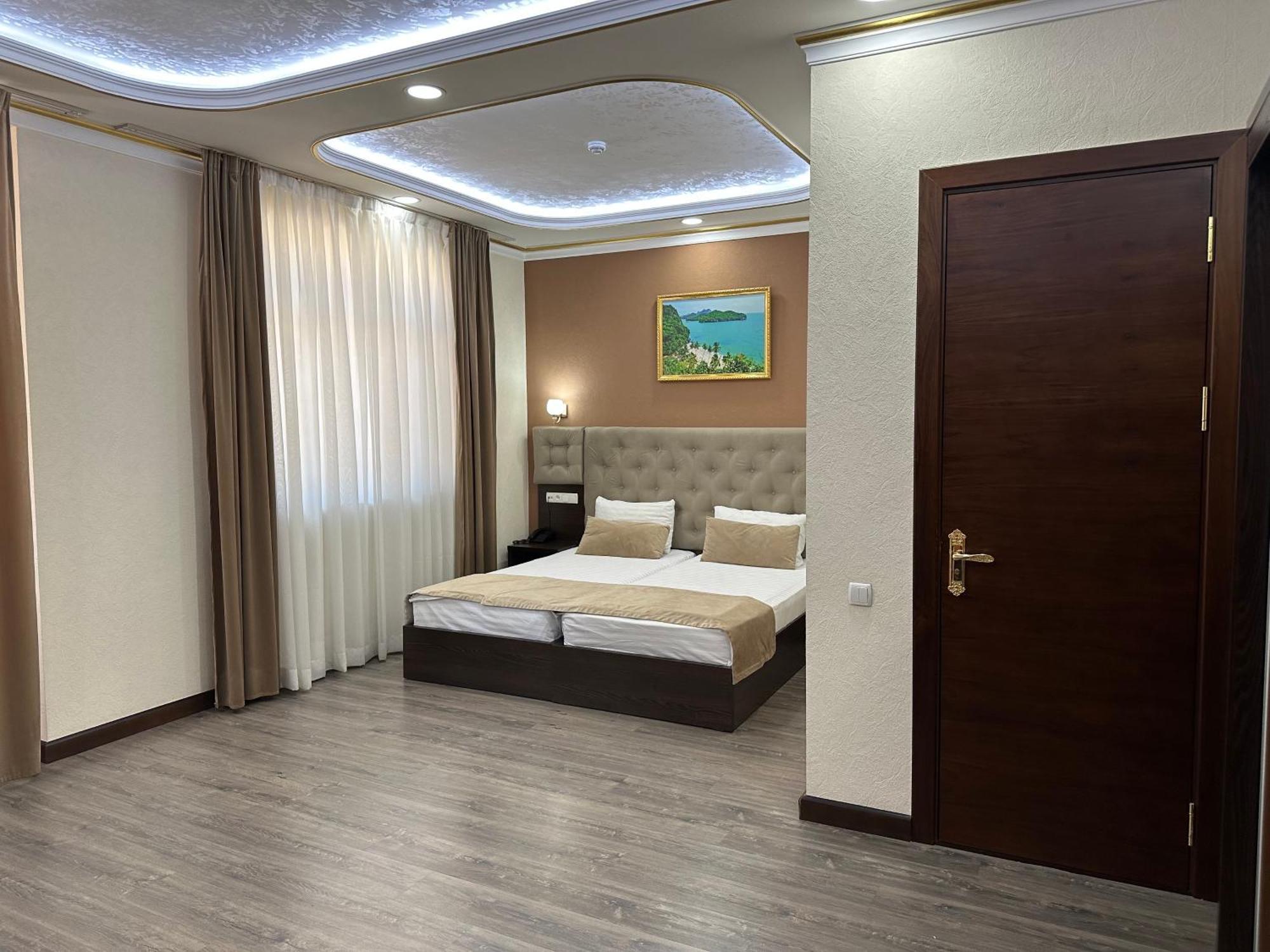 Hotel Grand ART Taschkent Exterior foto