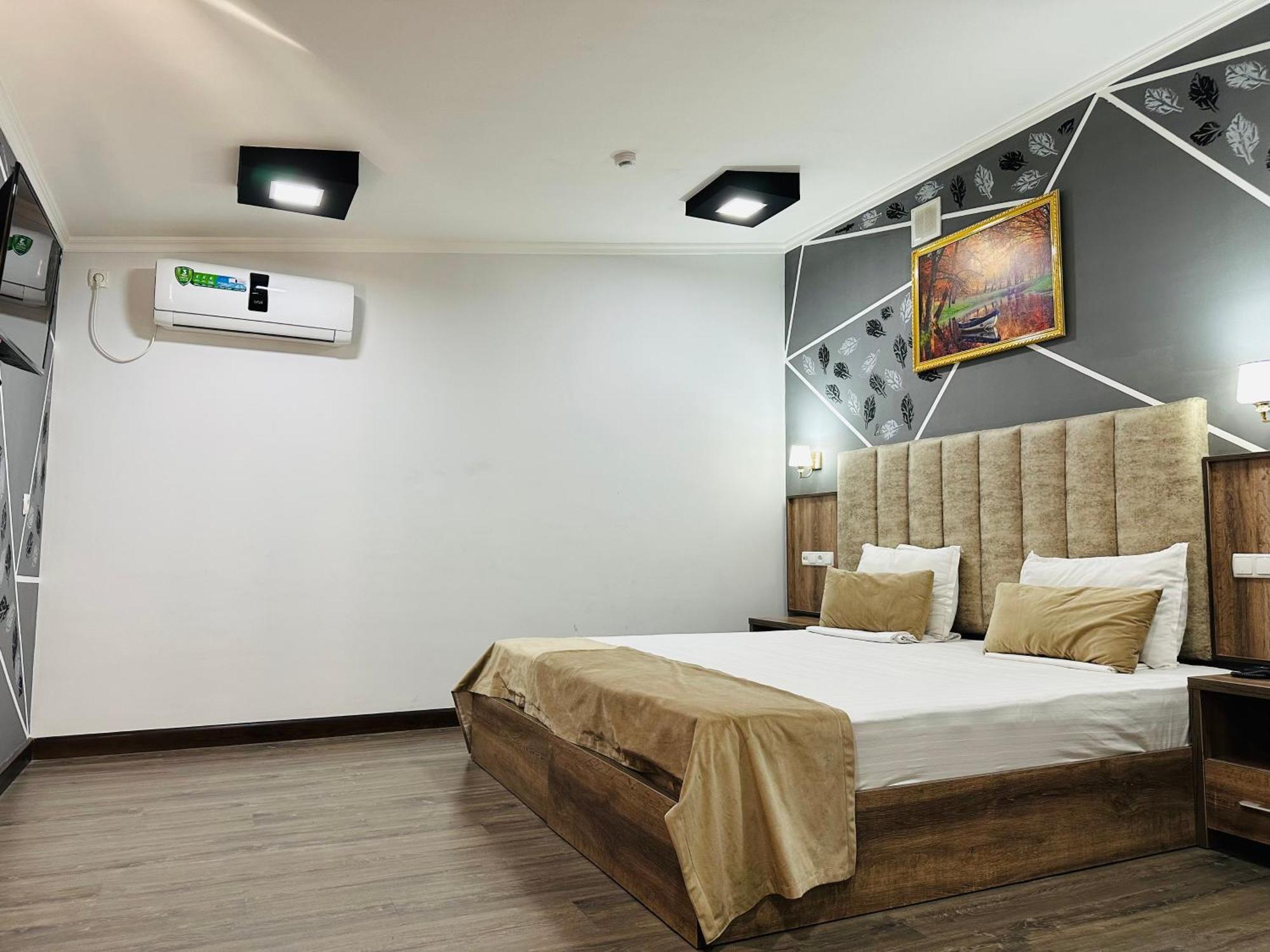 Hotel Grand ART Taschkent Exterior foto